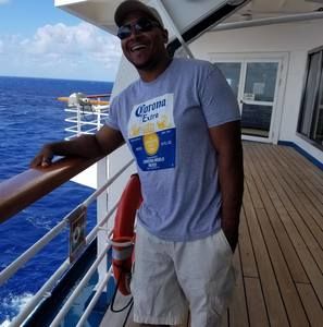 Meet your Posher, Omar